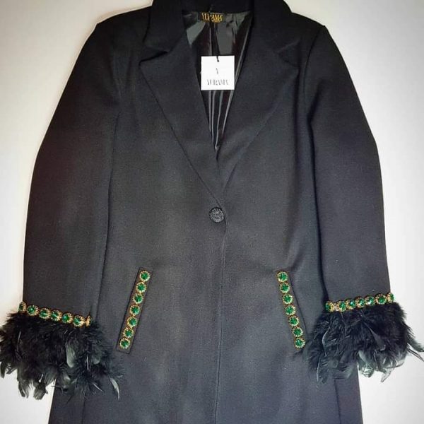 Cappotto Nero con strass verdi Yurama Coat